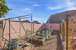 349 S Alvaro Cir, Mesa, AZ 85206 - Photo 18