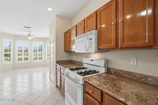 20304 N Windy Walk Ct, Surprise, AZ 85374 - Photo 4