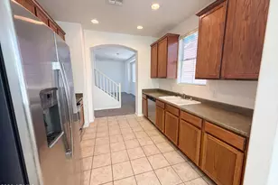 2030 N 78th Glen, Phoenix, AZ 85035 - Photo 2