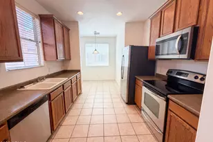 2030 N 78th Glen, Phoenix, AZ 85035 - Photo 6