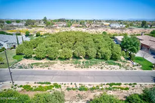 2260 E Plum St, Gilbert, AZ 85298 - Photo 1