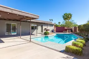 3509 E Cannon Dr, Phoenix, AZ 85028 - Photo 2