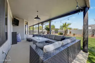 120 W Adamanda Dr, Phoenix, AZ 85086 - Photo 32