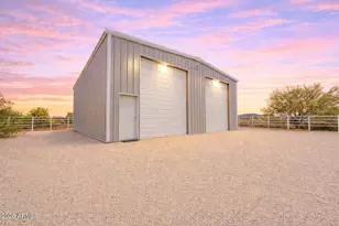 120 W Adamanda Dr, Phoenix, AZ 85086 - Photo 2
