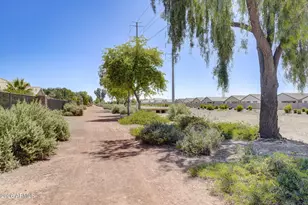 3653 S 98th Gln, Tolleson, AZ 85353 - Photo 22