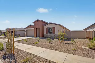 15209 W Gray Fox Trl, Surprise, AZ 85387 - Photo 2
