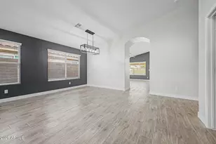 723 W Douglas Ave, Gilbert, AZ 85233 - Photo 10