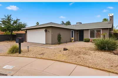4922 W Townley Avenue, Glendale, AZ 85302 - Photo 30