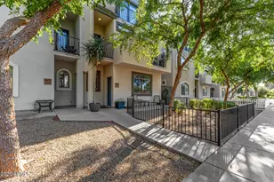 2847 E Pinchot Ave, Phoenix, AZ 85016 - Photo 2