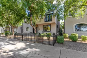 2847 E Pinchot Ave, Phoenix, AZ 85016 - Photo 2