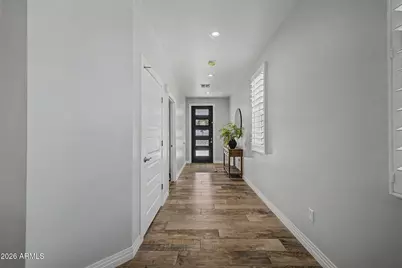 5242 E Cambridge Avenue, Phoenix, AZ 85008 - Photo 8