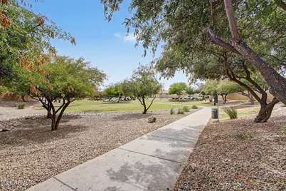 40167 W Thornberry Lane, Maricopa, AZ 85138 - Photo 34