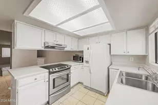 633 W Southern Ave, Tempe, AZ 85282 - Photo 2