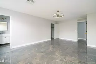15784 W Crocus Dr, Surprise, AZ 85379 - Photo 12