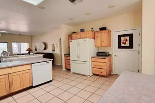 5665 N Vicki Ln, Rimrock, AZ 86335 - Photo 6