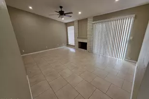 13230 N 42nd Dr, Phoenix, AZ 85029 - Photo 12