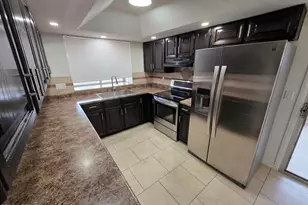 13230 N 42nd Dr, Phoenix, AZ 85029 - Photo 14