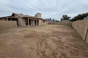 13230 N 42nd Dr, Phoenix, AZ 85029 - Photo 30