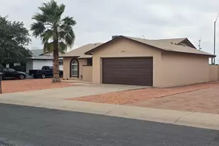 13230 N 42nd Dr, Phoenix, AZ 85029 - Photo 4