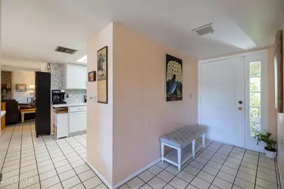 5246 E Winchcomb Drive, Scottsdale, AZ 85254 - Photo 14