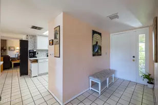5246 E Winchcomb Dr, Scottsdale, AZ 85254 - Photo 14