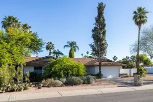5246 E Winchcomb Dr, Scottsdale, AZ 85254 - Photo 4