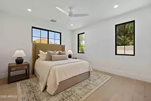 4248 E Patricia Jane Dr, Phoenix, AZ 85018 - Photo 26