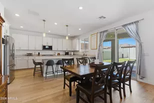 13306 W Dale Ln, Peoria, AZ 85383 - Photo 12