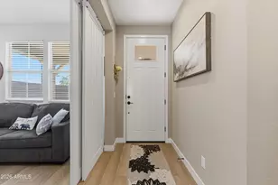 13306 W Dale Ln, Peoria, AZ 85383 - Photo 6