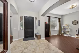6243 S Rochester Dr, Gilbert, AZ 85298 - Photo 8