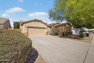 17468 W Crocus Dr, Surprise, AZ 85388 - Photo 2