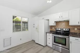 3607 W Firehawk Dr, Glendale, AZ 85308 - Photo 10