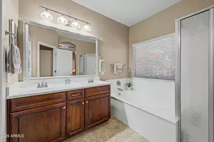 945 W Empress Tree Ave, San Tan Valley, AZ 85140 - Photo 18