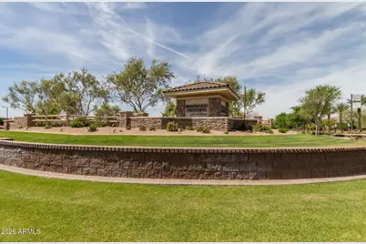 945 W Empress Tree Avenue, San Tan Valley, AZ 85140 - Photo 40