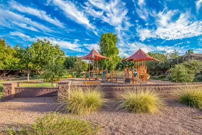 945 W Empress Tree Avenue, San Tan Valley, AZ 85140 - Photo 42