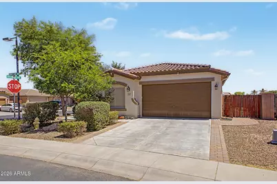 945 W Empress Tree Avenue, San Tan Valley, AZ 85140 - Photo 1