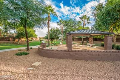 945 W Empress Tree Avenue, San Tan Valley, AZ 85140 - Photo 44