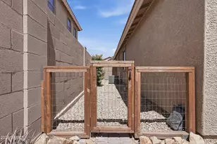 5409 W Straight Arrow Ln, Phoenix, AZ 85083 - Photo 30