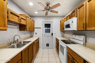 514 E Anderson Ave, Phoenix, AZ 85022 - Photo 10