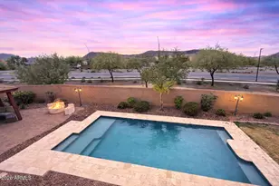 2405 East Charlotte Dr, Phoenix, AZ 85024 - Photo 36