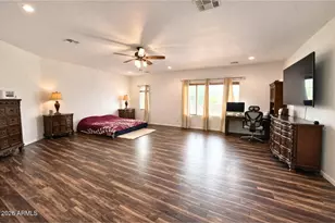 2405 East Charlotte Dr, Phoenix, AZ 85024 - Photo 28