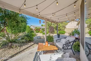 2082 E San Tan Ct, Gilbert, AZ 85296 - Photo 26