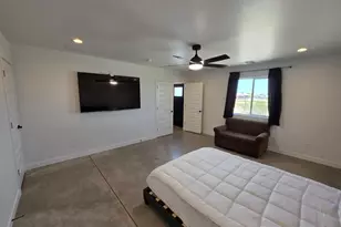 2061 W Daniel Rd, San Tan Valley, AZ 85144 - Photo 16