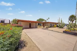 11822 N 38th Pl, Phoenix, AZ 85028 - Photo 2