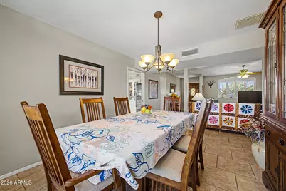 11822 N 38th Place, Phoenix, AZ 85028 - Photo 10