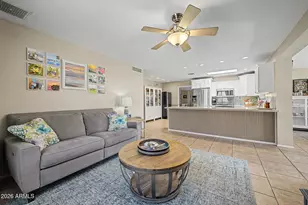 11822 N 38th Pl, Phoenix, AZ 85028 - Photo 12