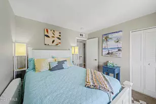 11822 N 38th Pl, Phoenix, AZ 85028 - Photo 26