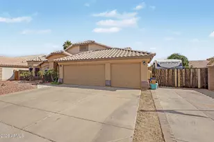 8347 W Willowbrook Dr, Peoria, AZ 85382 - Photo 6
