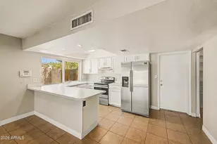 3410 W Juniper Ave, Phoenix, AZ 85053 - Photo 18