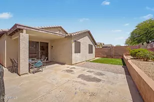 18183 W Desert Blossom Dr, Goodyear, AZ 85338 - Photo 32